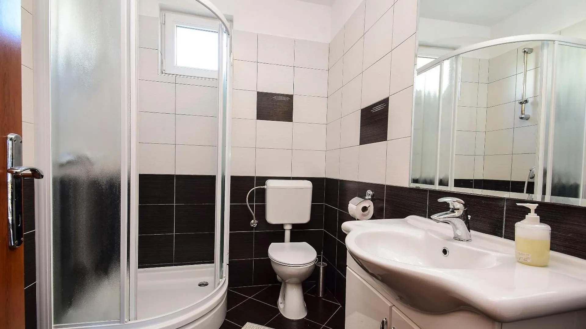 Apartments Radojka Rtina Croatia