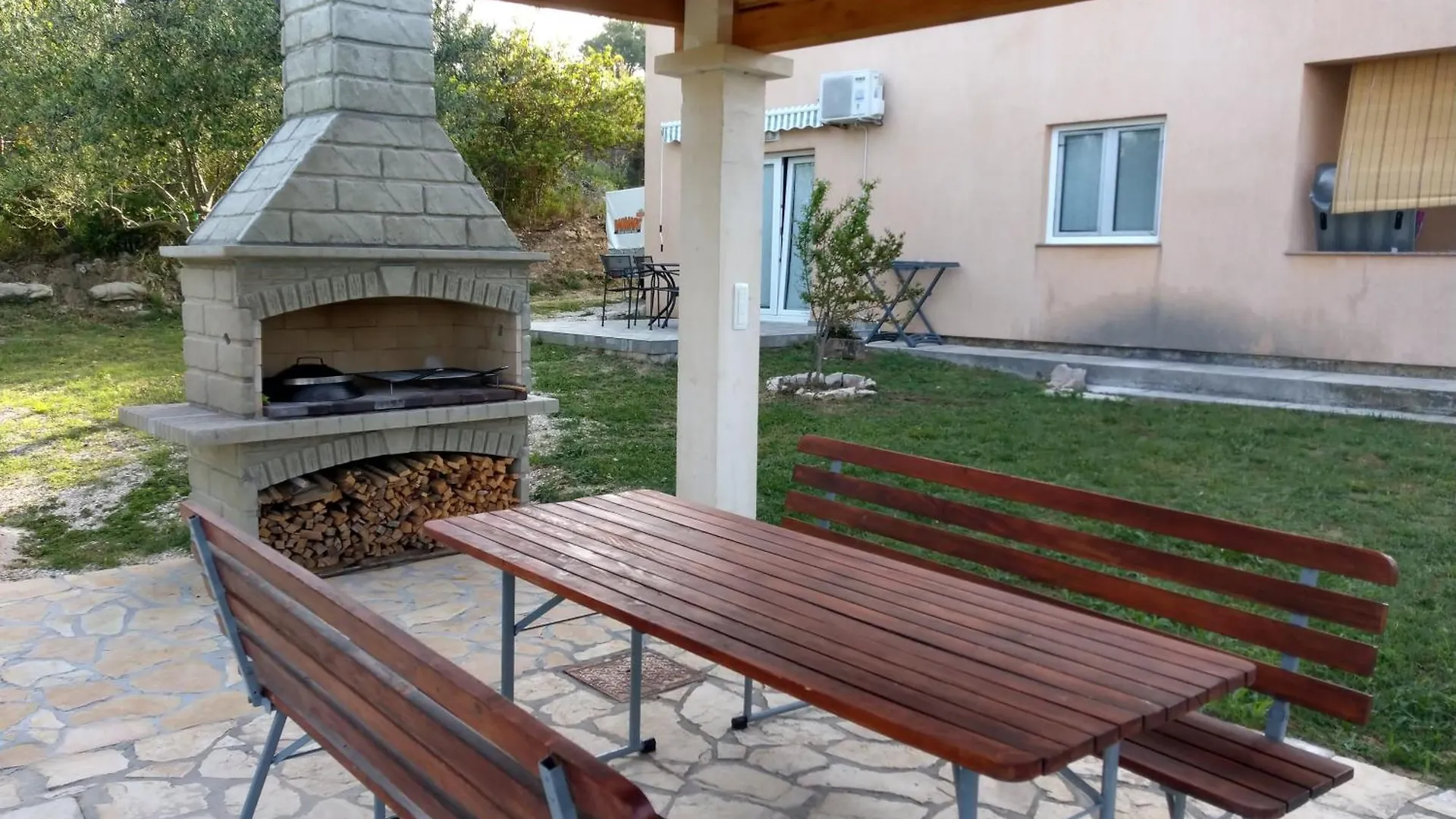 Apartments Radojka Rtina Croatia